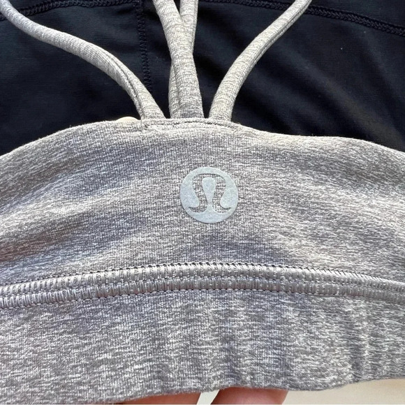 Lululemon Trinity Bra II Size 4 - Picture 5 of 8